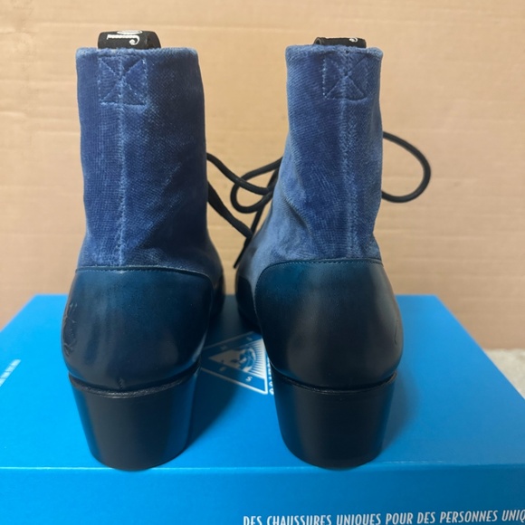 FOX & FLUEVOG EUGENE POSH LACE-UP BOOTS - Picture 4 of 5